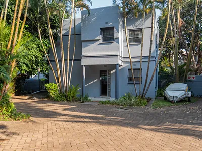 4 Bedroom Apartment For Sale in Zinkwazi Beach - eUKk.webp