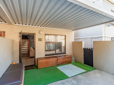3 Bedroom Apartment For Sale in Durban - DZLK.webp