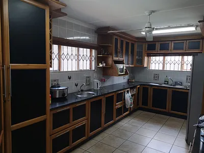 6 Bedroom House To Rent in Richards Bay - rhIv.webp