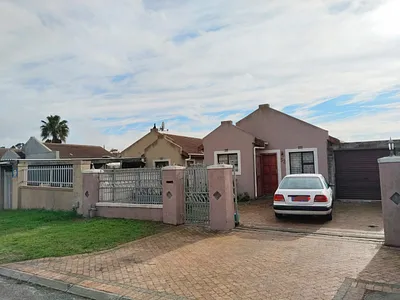 2 Bedroom House For Sale in Kuils River - H54g.webp