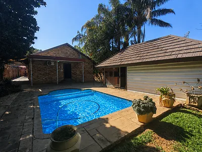 3 Bedroom House For Sale in Rustenburg - lNbC.webp