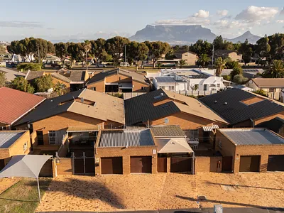 3 Bedroom House For Sale in Blouberg - 0LEL.webp