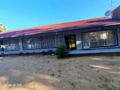 4 Bedroom House For Sale in Sasolburg - i2GR.webp