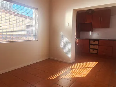 1 Bedroom Apartment To Rent in Port Elizabeth - img