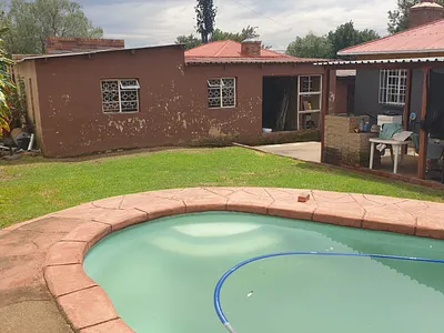 2 Bedroom House For Sale in Johannesburg - nAqT.webp