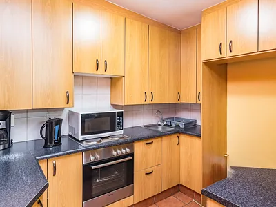 1 Bedroom Apartment To Rent in Roodepoort - 2rmh.webp