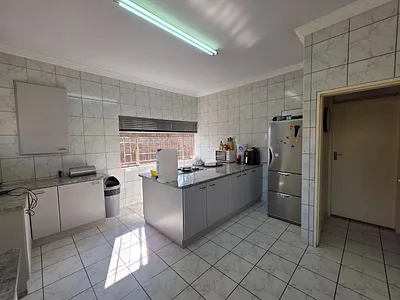 4 Bedroom House For Sale in Boksburg - iIM1.webp