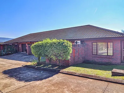 2 Bedroom Townhouse For Sale in Howick - b6N4.webp