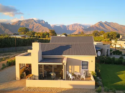 3 Bedroom House For Sale in Worcester - img