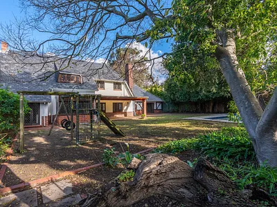 3 Bedroom House For Sale in Cape Town - eEyT.webp