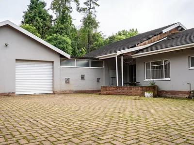 4 Bedroom House For Sale in Hilton - img