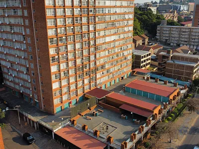 2 Bedroom Apartment For Sale in Pretoria - wrAm.webp