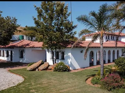 4 Bedroom House For Sale in Walkerville - dPcn.webp