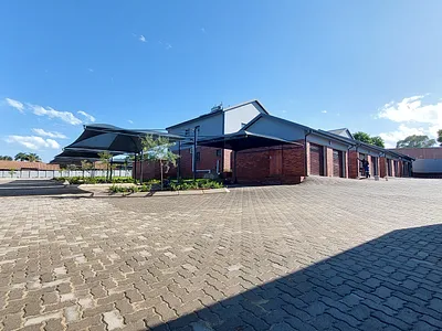 2 Bedroom Apartment For Sale in Centurion - rMKm.webp