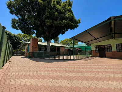 3 Bedroom House For Sale in Bo-dorp, Rustenburg - U5Ee.webp