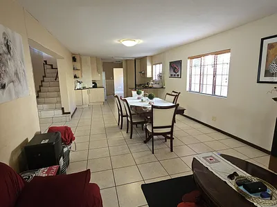 4 Bedroom House To Rent in Midrand - wfeK.webp