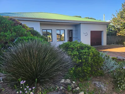 2 Bedroom House For Sale in Stilbaai West, Stilbaai - img
