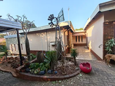 3 Bedroom House For Sale in Pretoria - fUum.webp