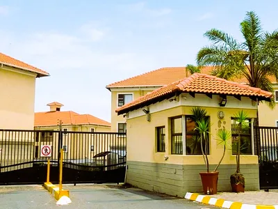 2 Bedroom Apartment For Sale in Midrand - img