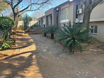 4 Bedroom House For Sale in Pretoria - gK89.webp