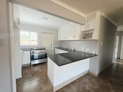 3 Bedroom House For Sale in Empangeni - Sjfa.webp
