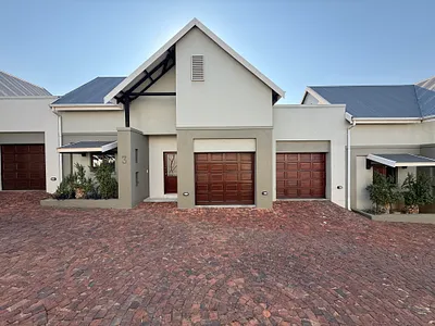 3 Bedroom Townhouse To Rent in Centurion - lJaZ.webp