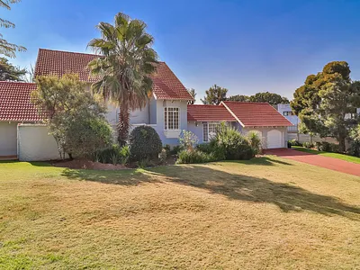 3 Bedroom House For Sale in Sandton - img
