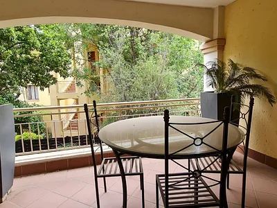 2 Bedroom Apartment For Sale in Sandton - img