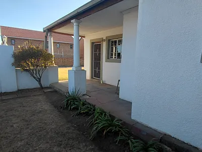 3 Bedroom House To Rent in Heidelberg - img