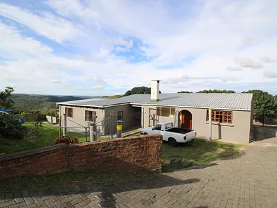 7 Bedroom House For Sale in East London - img