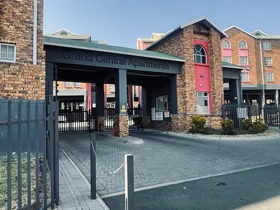 1 Bedroom Apartment For Sale in Midrand - img