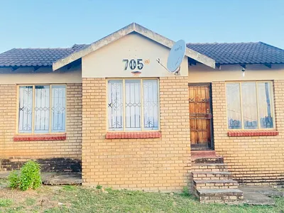 3 Bedroom House For Sale in Louis Trichardt - M6YM.webp