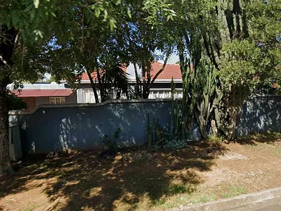 5 Bedroom House For Sale in Edenvale - OygM.webp