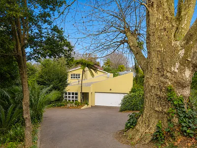 5 Bedroom House For Sale in Hilton - img
