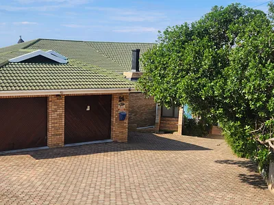 5 Bedroom House For Sale in Mossel Bay - img