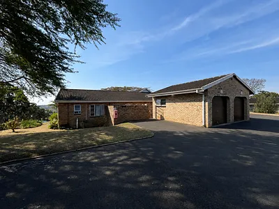 3 Bedroom Townhouse For Sale in Pinetown - xo4w.webp