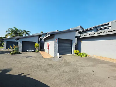 3 Bedroom Apartment For Sale in Richards Bay - TDU7.webp