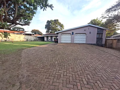 4 Bedroom House To Rent in Richards Bay - img