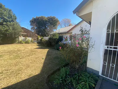 5 Bedroom House For Sale in Vereeniging - nhnC.webp