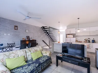 4 Bedroom Apartment For Sale in Durban North - ZcPw.webp