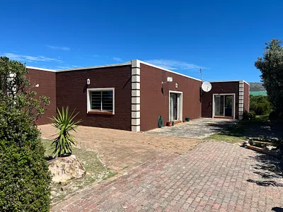 2 Bedroom House For Sale in Bettys Bay - GIPF.webp