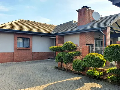 3 Bedroom Townhouse For Sale in Pretoria - Xx4U.webp