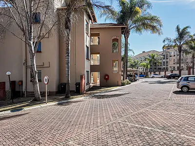 2 Bedroom Apartment For Sale in Sandton - N2JR.webp