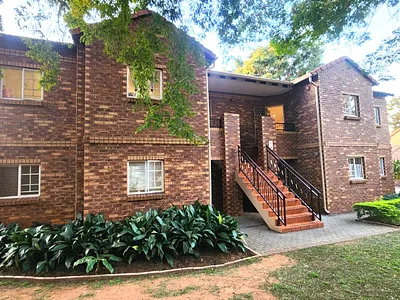 2 Bedroom Apartment For Sale in Pretoria - 6WIz.webp