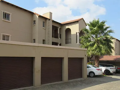 2 Bedroom Apartment For Sale in Randburg - OZhU.webp