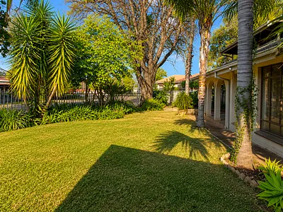 4 Bedroom House For Sale in Modimolle - MbVV.webp