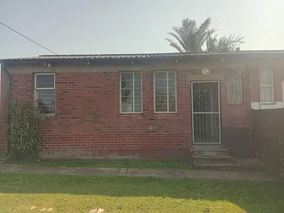 1 Bedroom House To Rent in East London - z6BM.webp