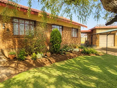 3 Bedroom House For Sale in Kriel - img