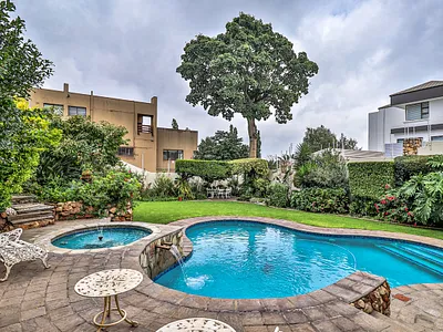 4 Bedroom House For Sale in Bedfordview - img