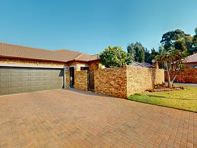3 Bedroom Townhouse For Sale in Boksburg - ow6z.webp